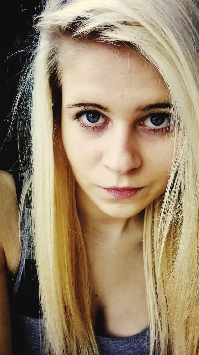 Wpis czerwony123