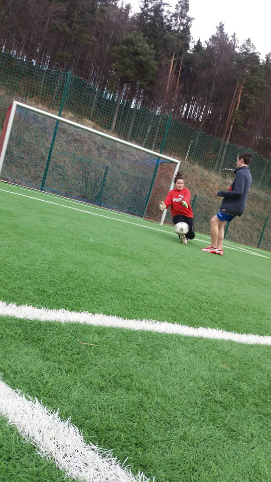 bramkareczka ze mnie swietna :) 