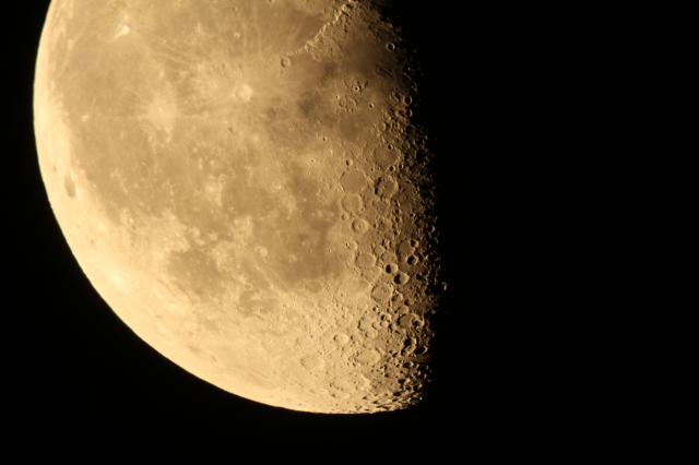 eos700d + barlow x2 + sw150/750