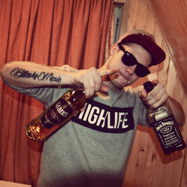 Poppin bottles ;)