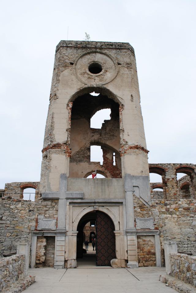 Ujazd, runy zamku Krzytopr