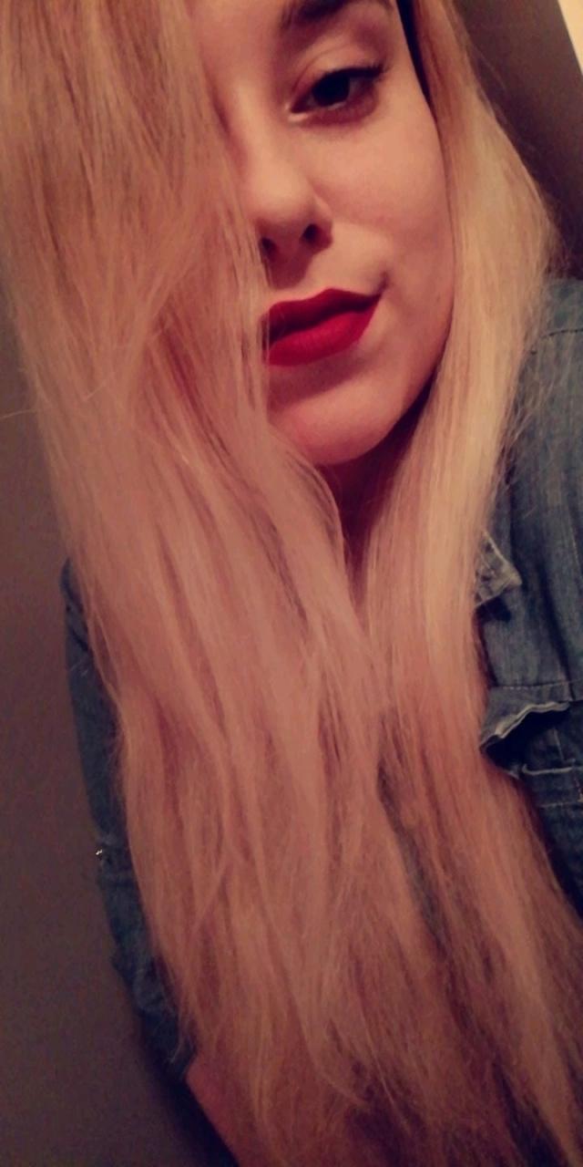 Bad bitches be like