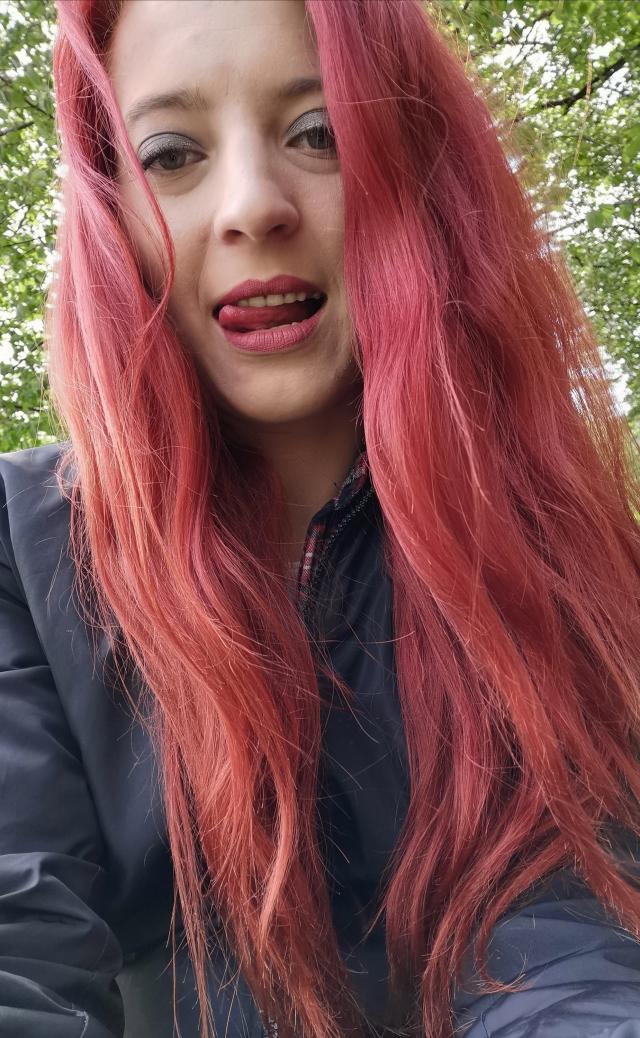 Wpis ladyinredx33