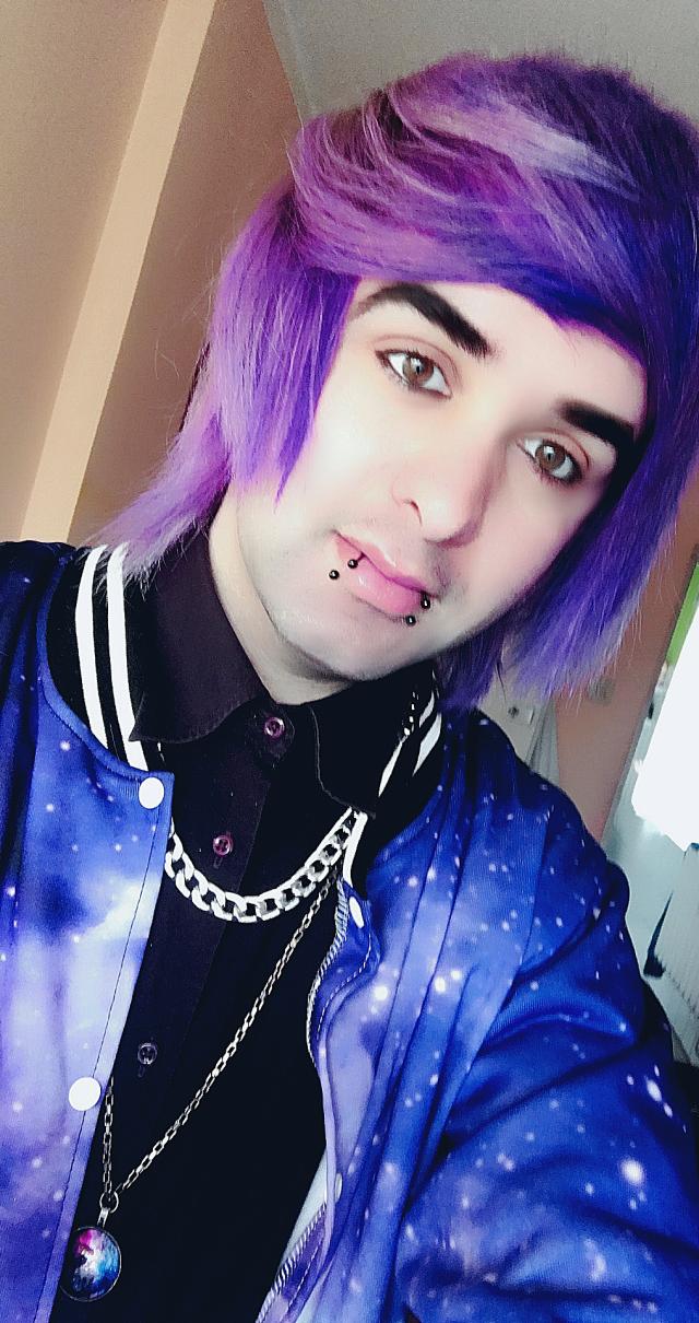i love  purple 