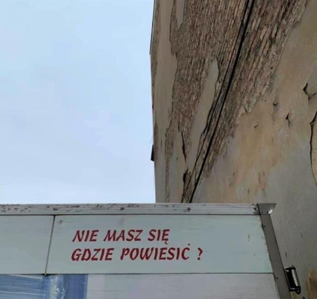 806.