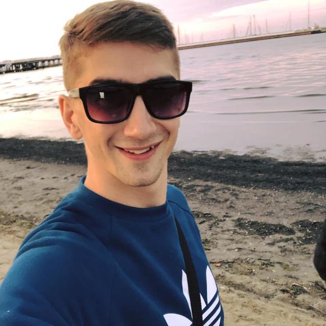 Cze Wszystkim ! :) 